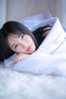 女友闺蜜很紧水很多